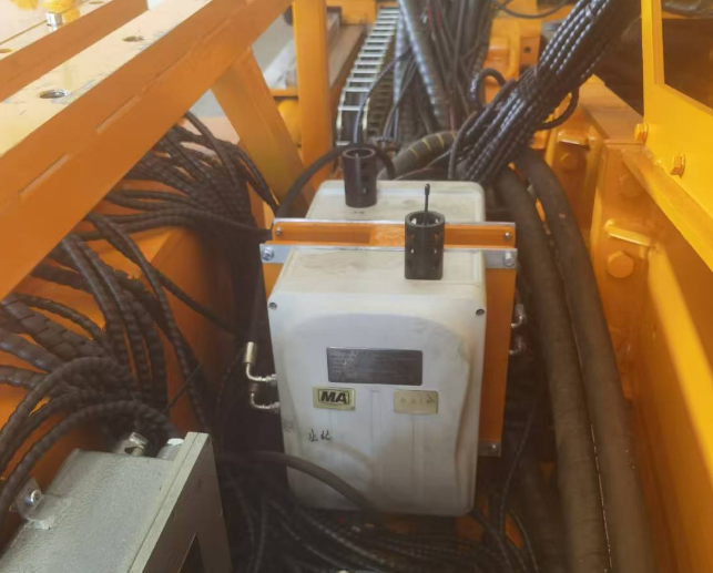 提升煤礦設(shè)備管理效率：石家莊煤機掘進機齒輪系統(tǒng)在線油液監(jiān)測應(yīng)用